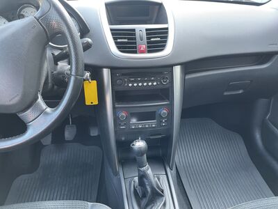 Peugeot 207 Gebrauchtwagen