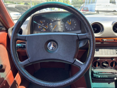 Mercedes-Benz 230 Gebrauchtwagen