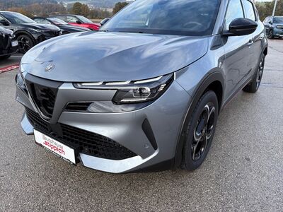 Alfa Romeo Junior Vorführwagen