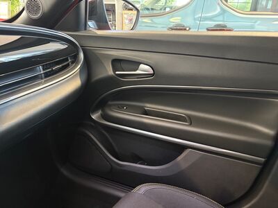 Abarth 600e Neuwagen Abarth 600e Neuwagen