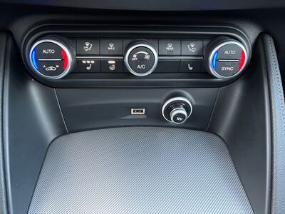 Alfa Romeo Stelvio Gebrauchtwagen Alfa Romeo Stelvio Gebrauchtwagen