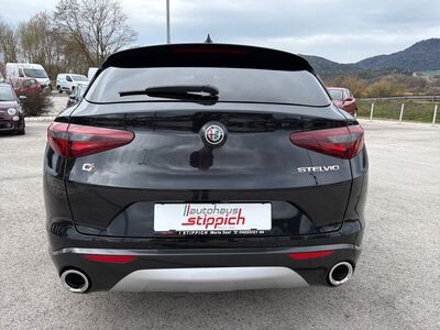 Alfa Romeo Stelvio Gebrauchtwagen