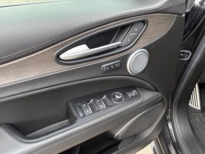 Alfa Romeo Stelvio Gebrauchtwagen