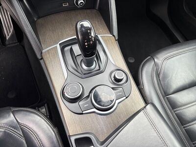 Alfa Romeo Stelvio Gebrauchtwagen