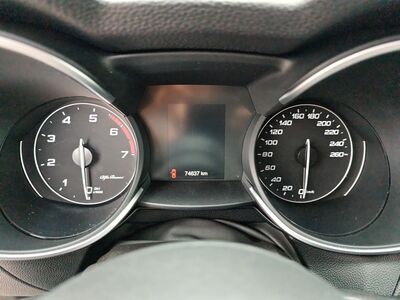 Alfa Romeo Stelvio Gebrauchtwagen Alfa Romeo Stelvio Gebrauchtwagen