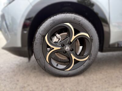 Alfa Romeo Junior Vorführwagen