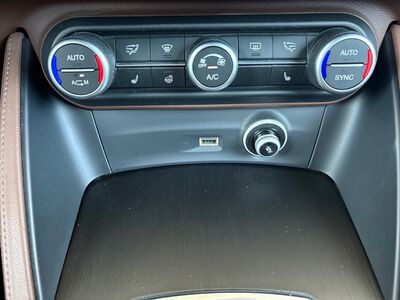 Alfa Romeo Stelvio Gebrauchtwagen Alfa Romeo Stelvio Gebrauchtwagen