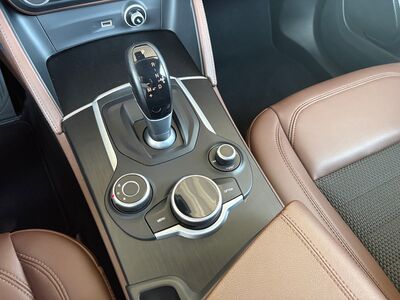 Alfa Romeo Stelvio Gebrauchtwagen Alfa Romeo Stelvio Gebrauchtwagen