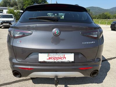 Alfa Romeo Stelvio Gebrauchtwagen
