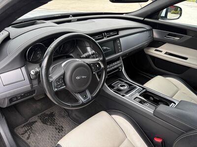 Jaguar XF Gebrauchtwagen