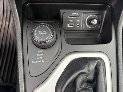 Jeep Cherokee Gebrauchtwagen Jeep Cherokee Gebrauchtwagen