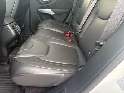 Jeep Cherokee Gebrauchtwagen Jeep Cherokee Gebrauchtwagen