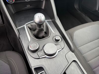 Alfa Romeo Giulia Gebrauchtwagen Alfa Romeo Giulia Gebrauchtwagen