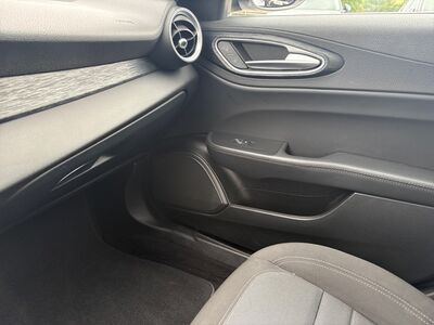 Alfa Romeo Giulia Gebrauchtwagen Alfa Romeo Giulia Gebrauchtwagen