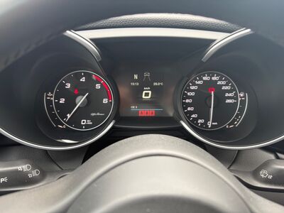Alfa Romeo Giulia Gebrauchtwagen Alfa Romeo Giulia Gebrauchtwagen