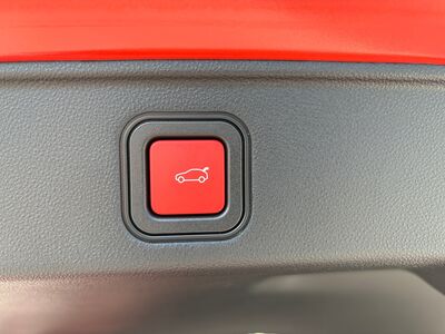 Abarth 600e Neuwagen Abarth 600e Neuwagen
