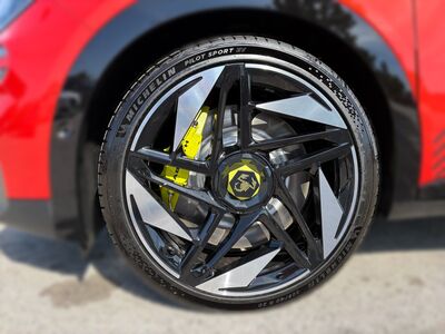 Abarth 600e Neuwagen Abarth 600e Neuwagen