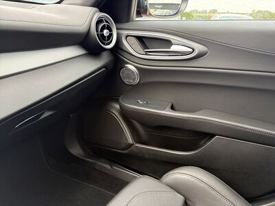 Alfa Romeo Giulia Neuwagen Alfa Romeo Giulia Neuwagen