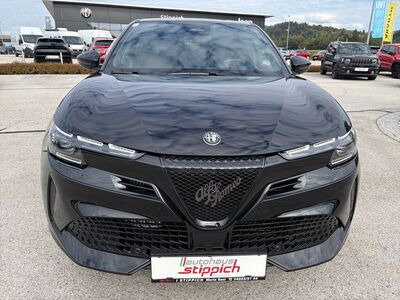 Alfa Romeo Junior Vorführwagen