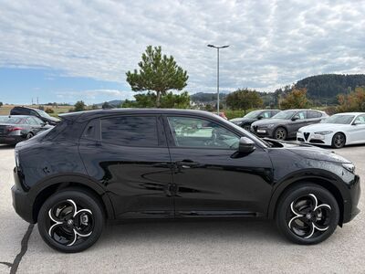 Alfa Romeo Junior Vorführwagen