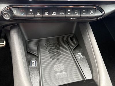 Alfa Romeo Junior Vorführwagen