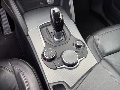 Alfa Romeo Stelvio Gebrauchtwagen Alfa Romeo Stelvio Gebrauchtwagen