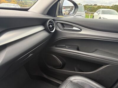Alfa Romeo Stelvio Gebrauchtwagen Alfa Romeo Stelvio Gebrauchtwagen
