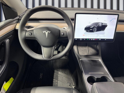 Tesla Model Y Gebrauchtwagen