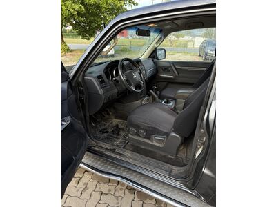 Mitsubishi Pajero Gebrauchtwagen Mitsubishi Pajero Gebrauchtwagen
