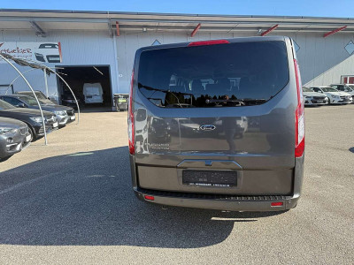 Ford Tourneo Custom Gebrauchtwagen