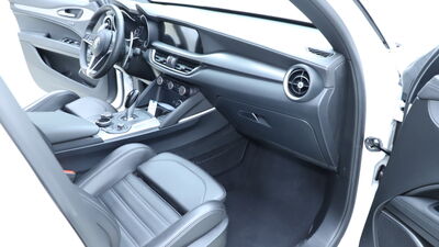 Alfa Romeo Stelvio Gebrauchtwagen Alfa Romeo Stelvio Gebrauchtwagen