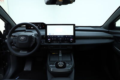 Toyota bZ4X Neuwagen