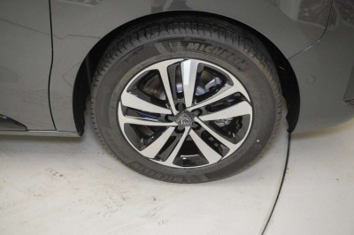 Peugeot Traveller Gebrauchtwagen