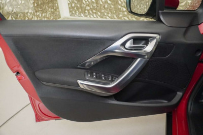 Peugeot 2008 Gebrauchtwagen Peugeot 2008 Gebrauchtwagen