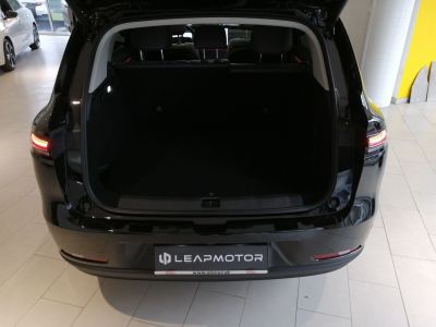 Leapmotor C10 Vorführwagen