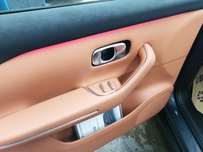 Leapmotor C10 Vorführwagen