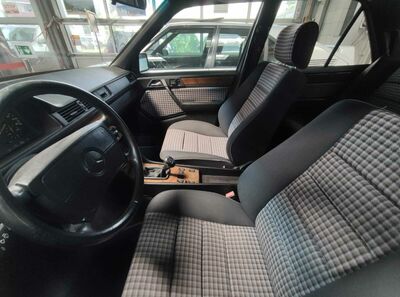 Mercedes-Benz E-Klasse Oldtimer