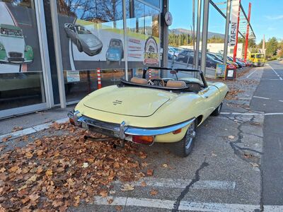 Jaguar E-Pace Oldtimer