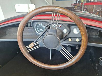 Bond Petrol Oldtimer