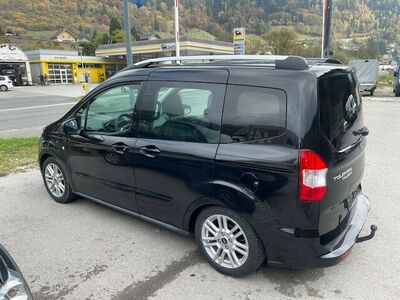 Ford Tourneo Courier Gebrauchtwagen