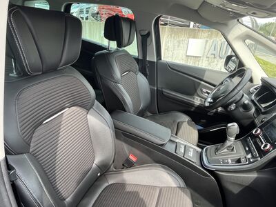 Renault Scénic Gebrauchtwagen