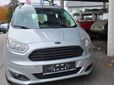 Ford Tourneo Courier Gebrauchtwagen