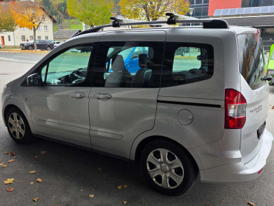 Ford Tourneo Courier Gebrauchtwagen