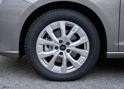 Ford Tourneo Connect Tageszulassung Ford Tourneo Connect Tageszulassung