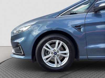 Ford S-MAX Gebrauchtwagen