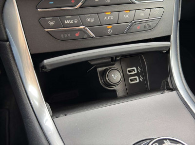 Ford S-MAX Gebrauchtwagen