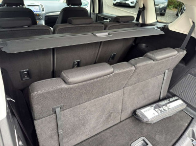 Ford S-MAX Gebrauchtwagen