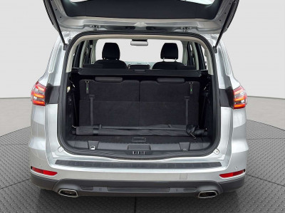 Ford S-MAX Gebrauchtwagen