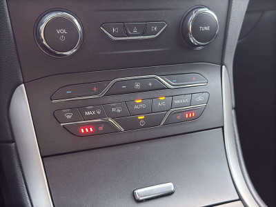 Ford S-MAX Gebrauchtwagen