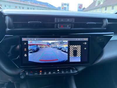 Alfa Romeo Junior Vorführwagen